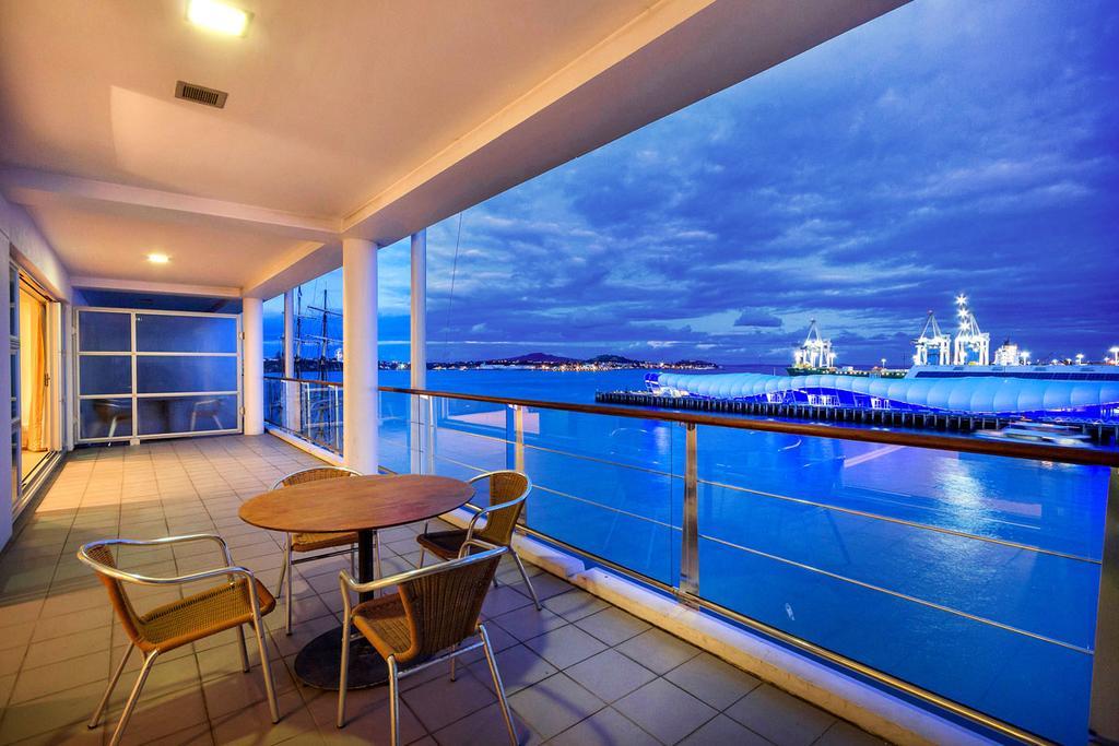 Qv Private Waterfront Apartment - Princes Wharf - 379 오클랜드 외부 사진